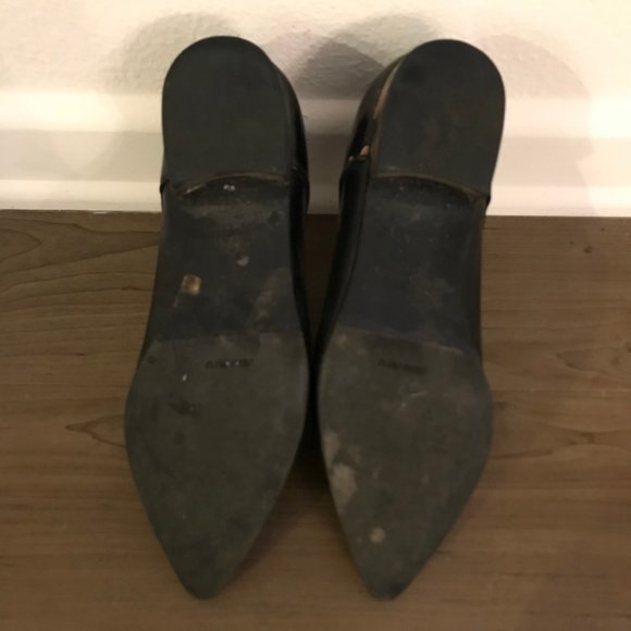 MiuMiu Black Leather lace up shoes, with silver metal embellishment - Picture 4 of 4